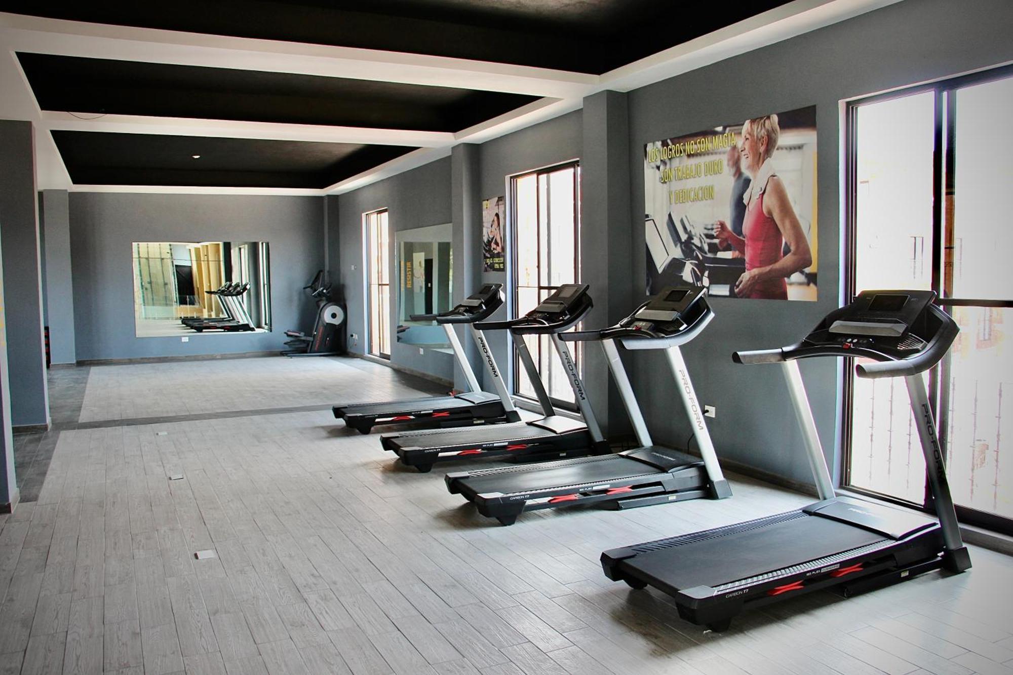 "San Miguelito" El Oasis Urbano Que Necesitas Para Descansar! Pool, Gym, Tenis Сан Мигел де Аленде Екстериор снимка